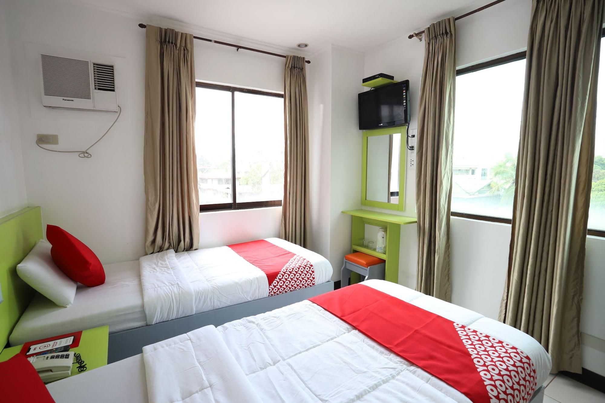 Oyo 210 Apple Tree Suites Cebu Extérieur photo