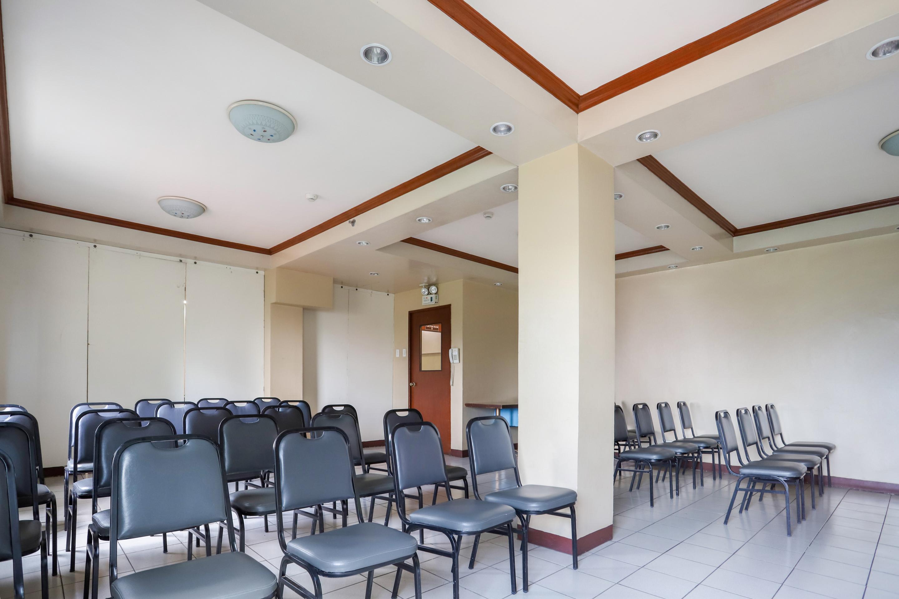 Oyo 210 Apple Tree Suites Cebu Extérieur photo