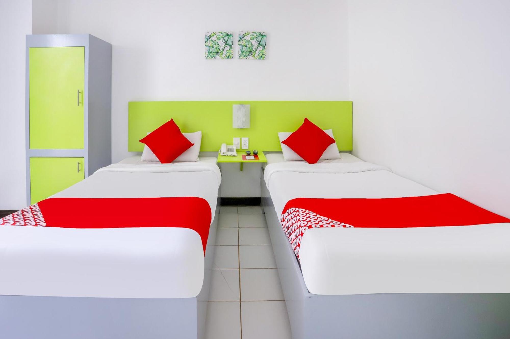 Oyo 210 Apple Tree Suites Cebu Extérieur photo