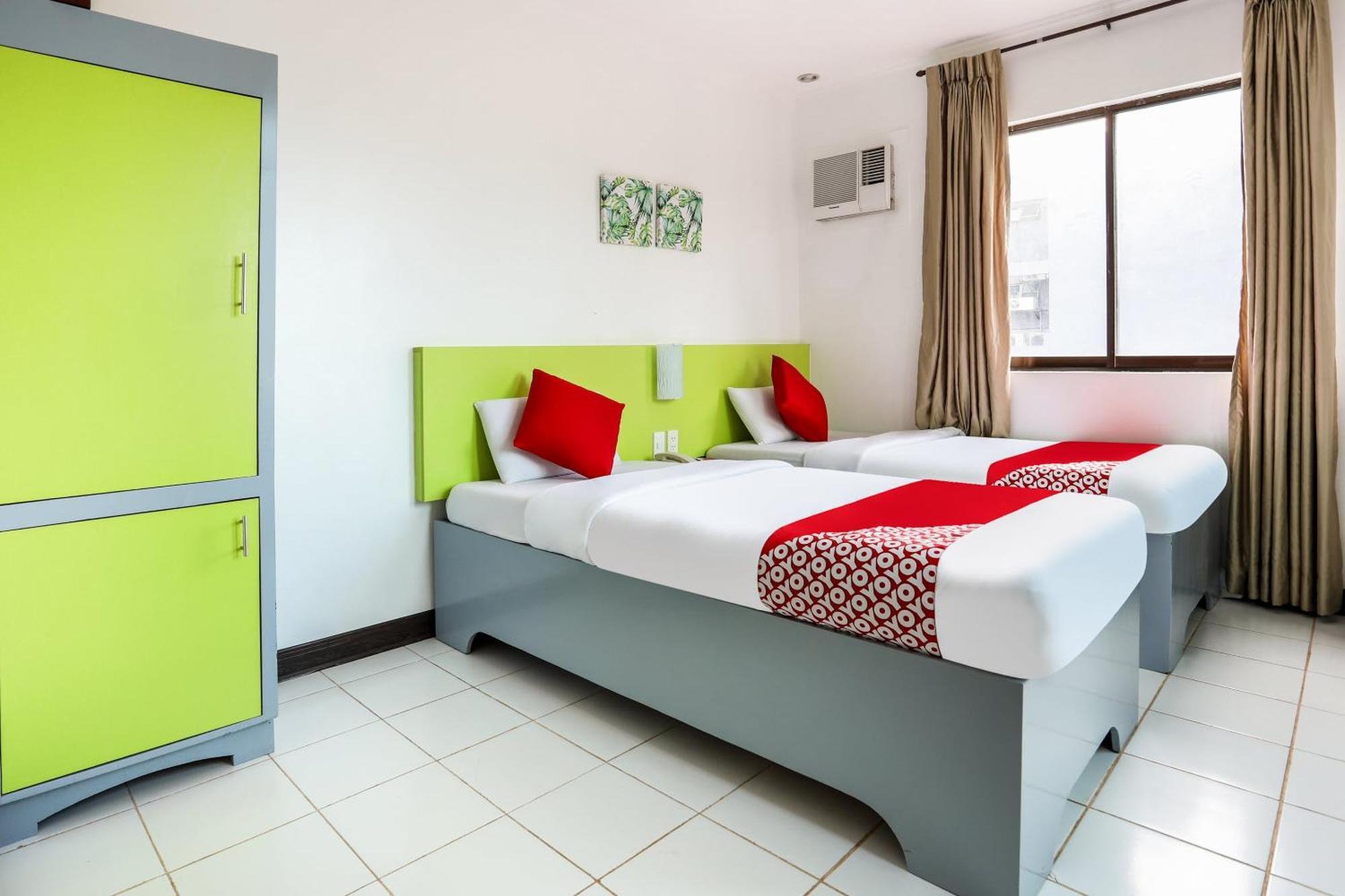 Oyo 210 Apple Tree Suites Cebu Extérieur photo
